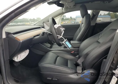 2019 Tesla Model 3 из США, поврежденный, VIN 5YJ3E1EB9KF385481